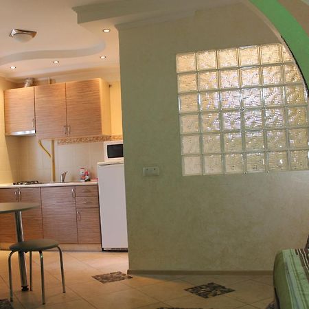 Comfortable Apartments 克里沃罗格 外观 照片